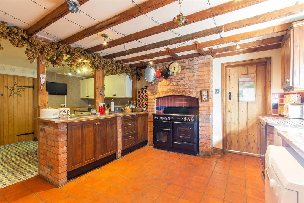 Mollys Cottage HIGH RES-16.jpg