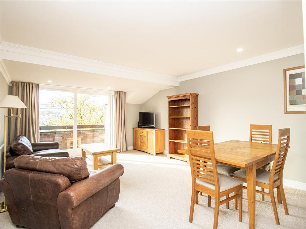 The Covers, Fox Road, West Bridgford, Nottingham 2 bed apartment £850
