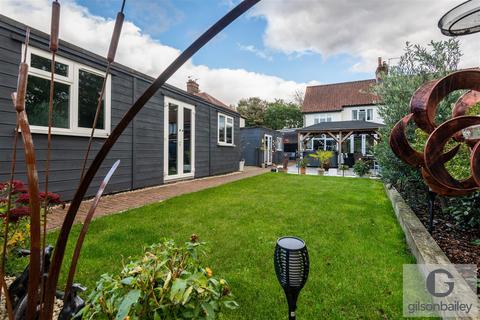 161 Hellesdon Road, Norwich, NR6 5EJ