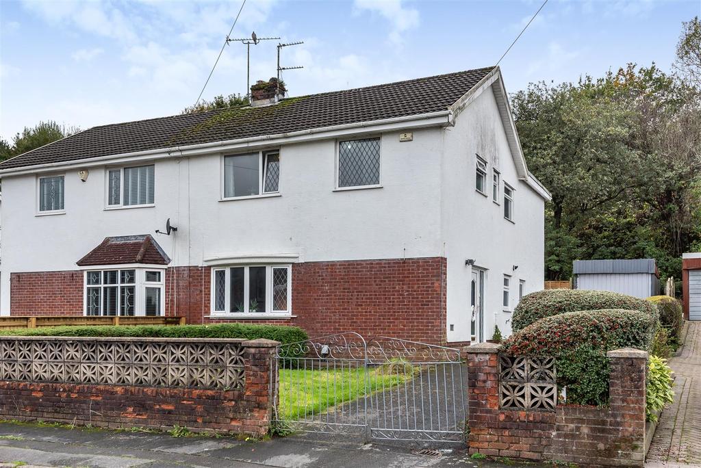 Bishwell Road, Gowerton, Swansea 4 bed semidetached house £299,950
