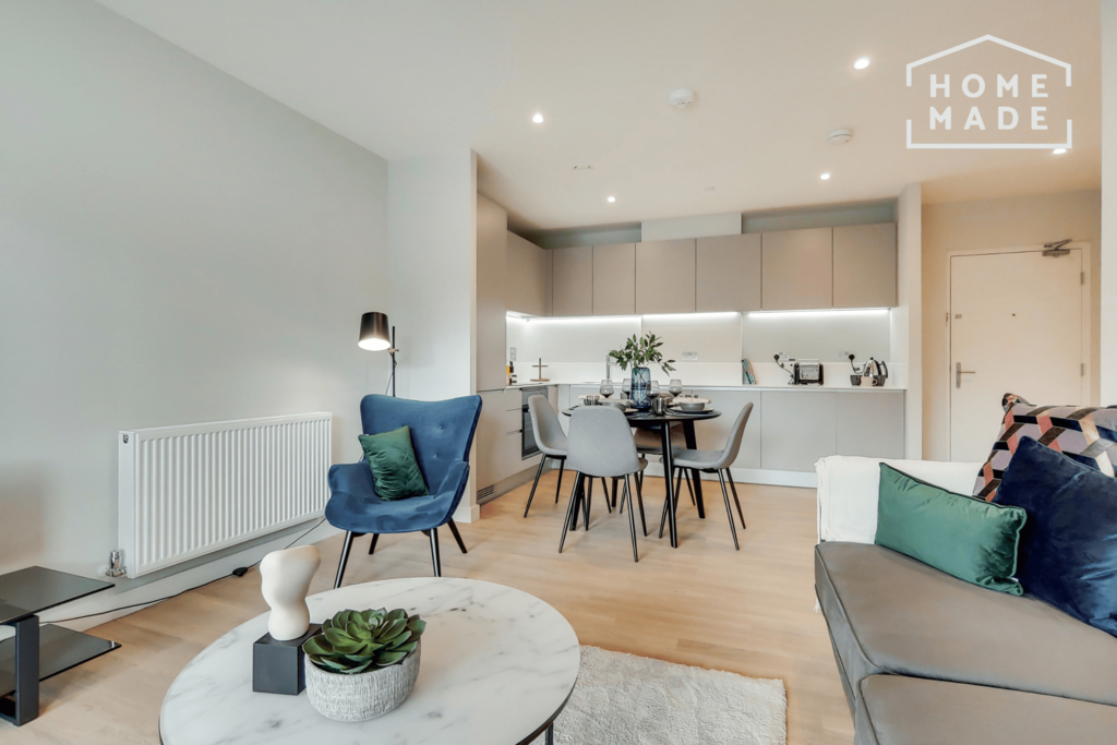 Windlass Apartments, Tottenham Hale, N17 2 bed flat £2,110 pcm (£487 pw)