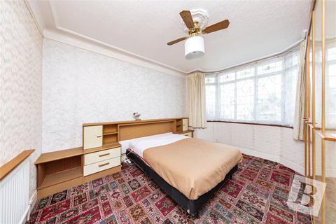 170 Ardleigh Green Road, Hornchurch, RM11 2SU