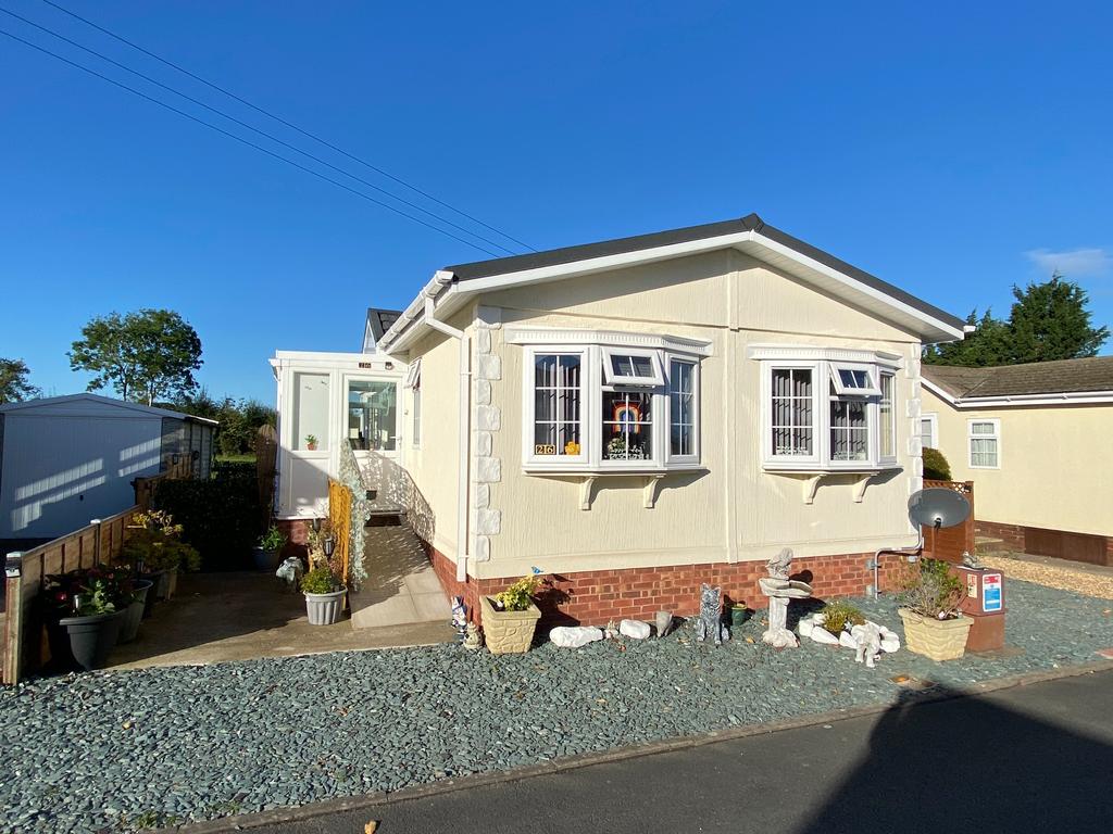 Green Lane Park, Breinton, Hereford 2 bed park home £135,000