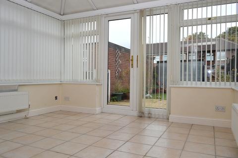 62 Incline Road, Oldham, OL8 4QW
