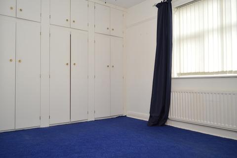 62 Incline Road, Oldham, OL8 4QW