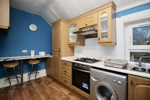 65 Springfield Square, Bishopbriggs, Glasgow, G64 1PU