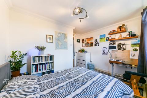 158 Bruce Road, London, E3 3EU