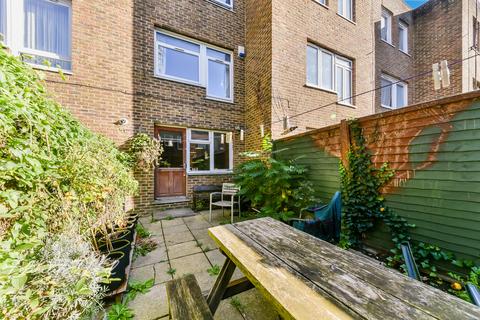 158 Bruce Road, London, E3 3EU