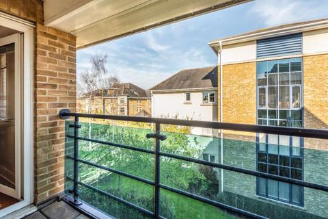 3 bedroom flat for sale - Frenchay Road,  Waterways,  Oxford,  OX2