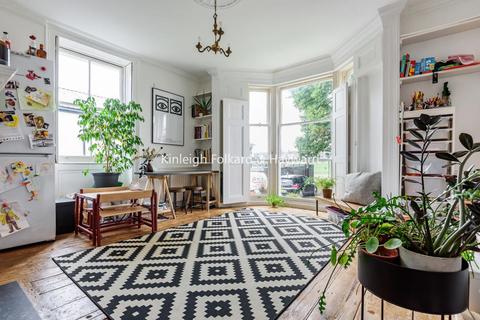 Flat B, The Elms Elm Lane, London, SE6 4LB