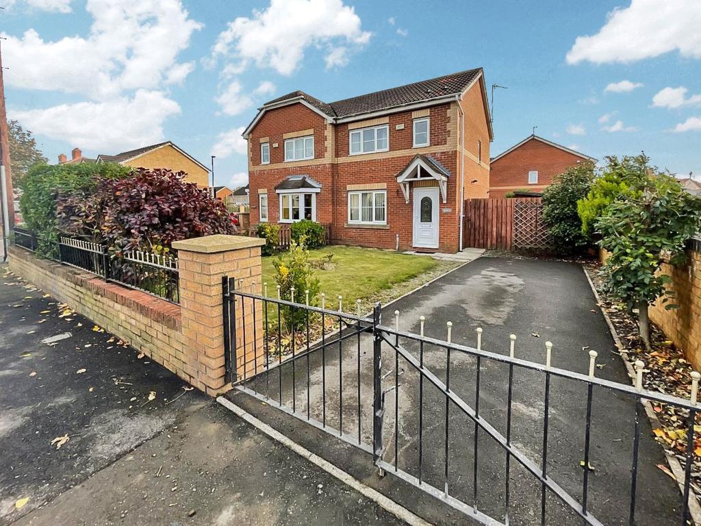 Waterville Road, North Shields, Tyne and Wear, NE29 6AY 3 bed semi