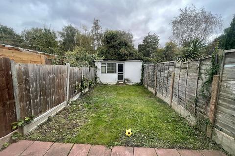 30 Thurlow Gardens, Ilford, IG6 2UU