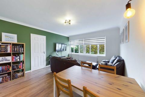 93 Stonelea Road, Hemel Hempstead, HP3 9JZ