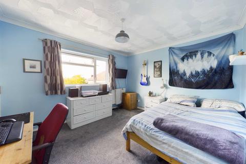 93 Stonelea Road, Hemel Hempstead, HP3 9JZ