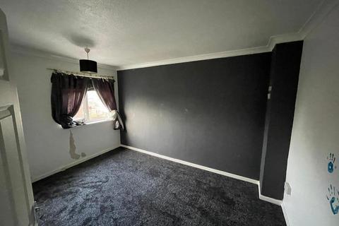 3 bedroom maisonette to rent, Arbor Way, Chelmsley Wood, Birmingham