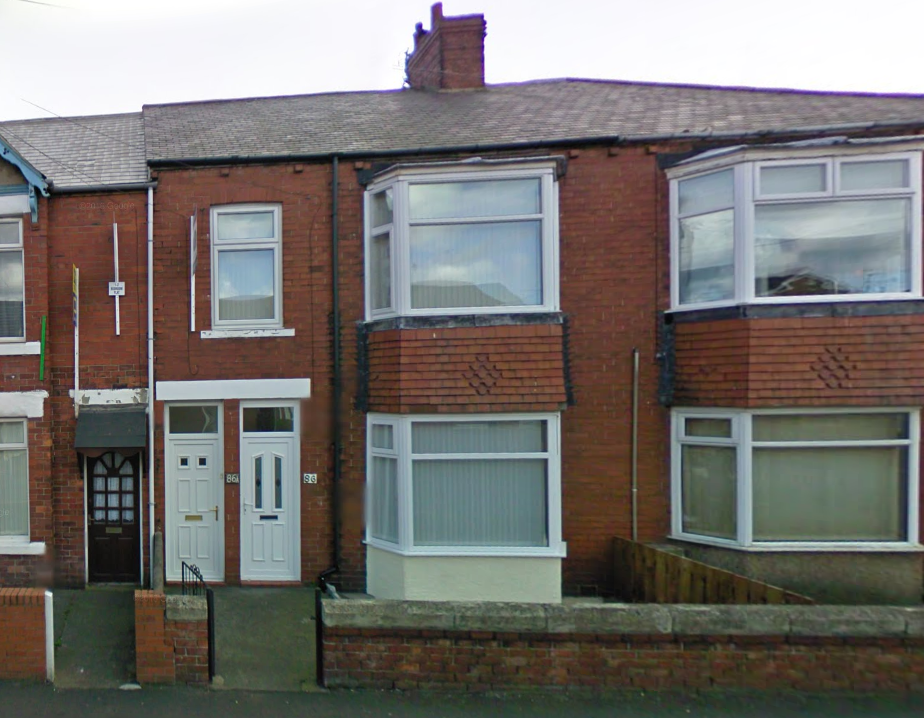 Victoria Terrace, Bedlington, Northumberland, NE22 5QE 2 bed flat £