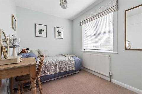 Pippins Barnham Road, Eastergate, Chichester, PO20 3RT