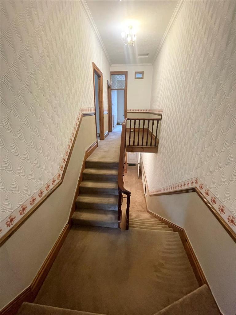 Stairs/landing