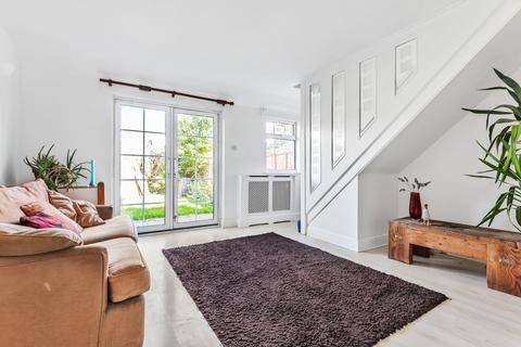 43 Barset Road, London, SE15 3HW