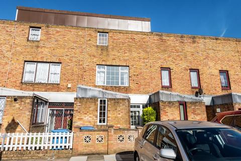 43 Barset Road, London, SE15 3HW