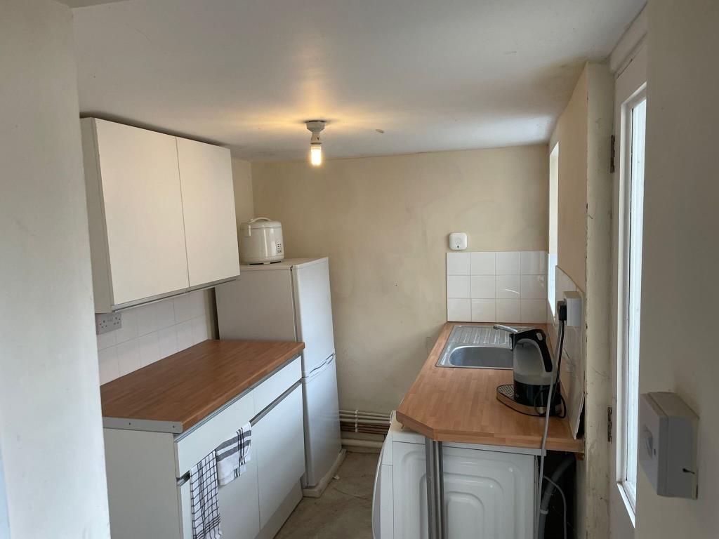Earl Street, Oxford, OX2 2 bed terraced house £325,000