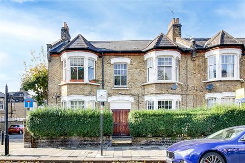 undefined, St. Ann's Hill, London, SW18