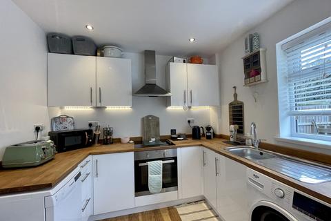 2 Burton Close, Carlton, Nottingham, NG4 3GT
