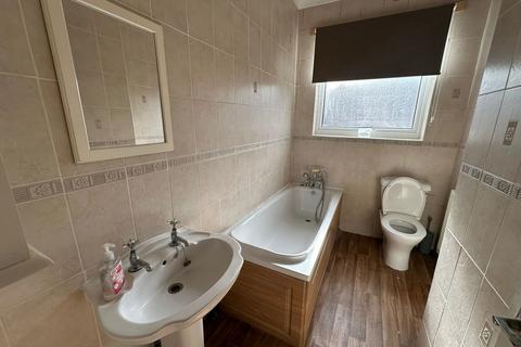 2 bedroom terraced house to rent, Charles Street, Goldthorpe