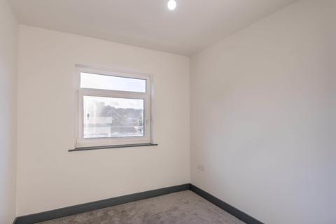 19 West Carr Road, Retford, DN22 7NN