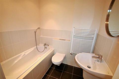 2 bedroom apartment to rent - Pampisford Road, South Croydon