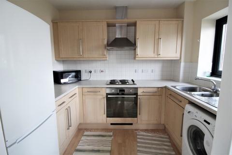 3 bedroom apartment to rent - Constantine House
