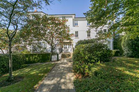 2 bedroom apartment to rent, Garden Road, TUNBRIDGE WELLS
