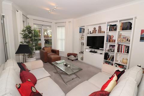 2 bedroom apartment to rent, Garden Road, TUNBRIDGE WELLS