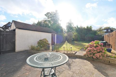 98 Lancing Road, Orpington, BR6 0QX