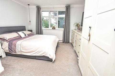 53 Merland Rise, Epsom, KT18 5RN