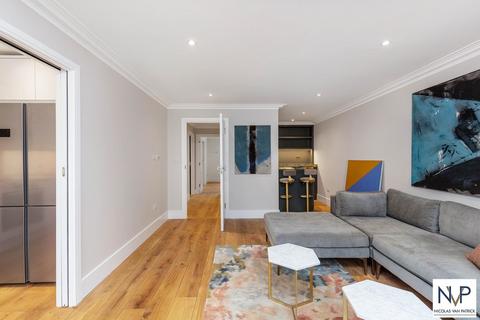 1 bedroom apartment to rent, Ennismore Gardens, Knightsbridge, SW7