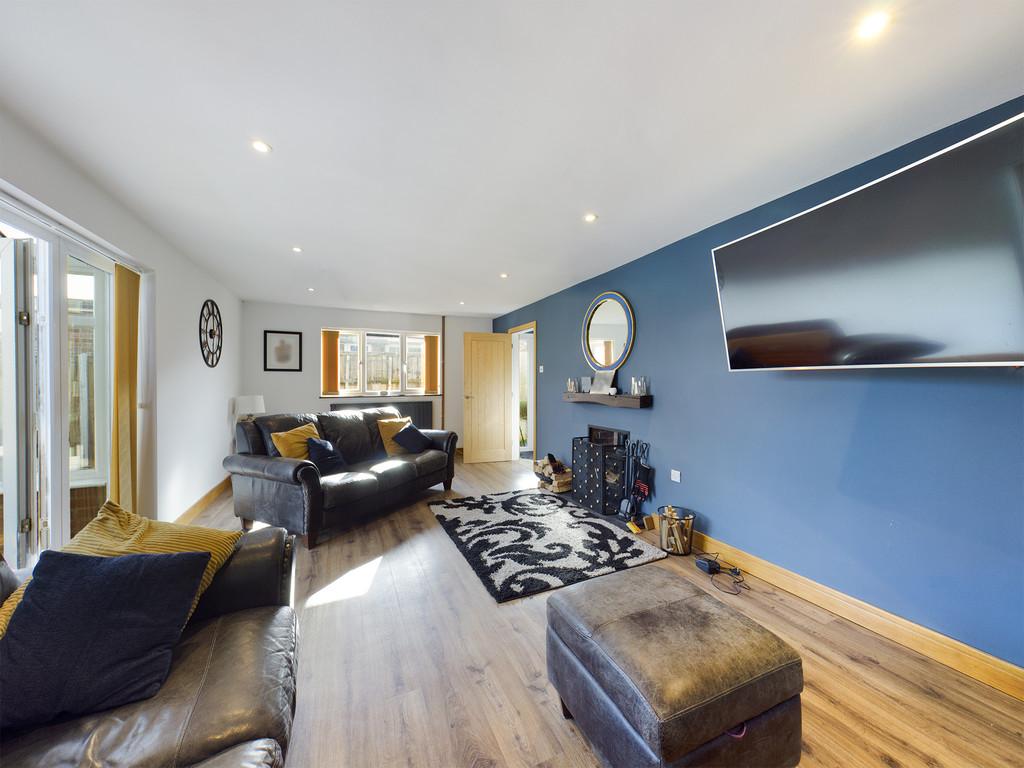 Compit Hills, Cromer 4 bed detached bungalow £400,000