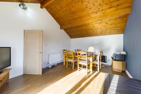 17 Compit Hills, Cromer, NR27 9LJ