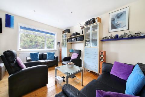 3 bedroom flat for sale, Eastbourne Avenue, Acton, London