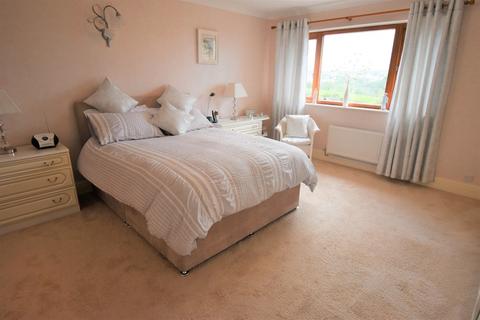 4 bedroom detached house for sale - 11 Ragged Staff, Saundersfoot
