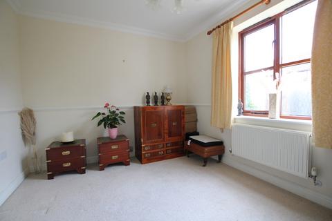 9 Bishops Place, Welton, Lincoln, LN2 3FR