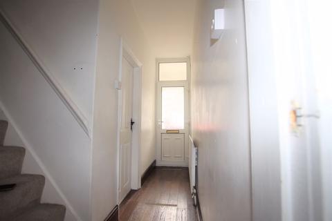 31 Bennett Road, Cleethorpes, DN35 7JS