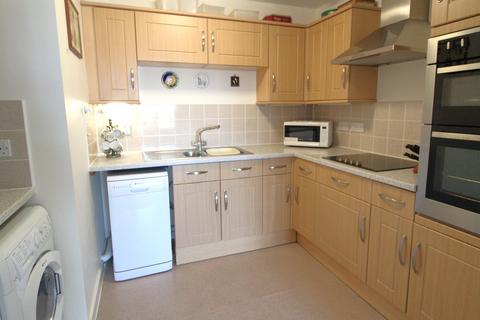 1 bedroom retirement property for sale, Archers Court, Elmside Walk, HITCHIN, SG5