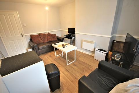 1 bedroom apartment to rent, Long Row, Horsforth, Leeds, LS18