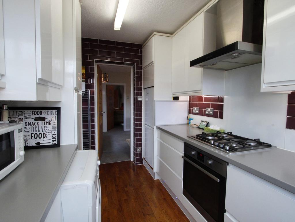 Holden Avenue, Bolton, BL1 3 bed semidetached house £200,000
