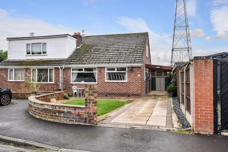 Gainsborough Road, Warrington 4 bed semidetached bungalow £230,000