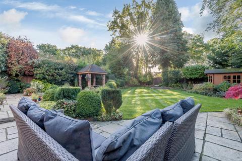 46 Ashlawn Crescent, Solihull, B91 1PS