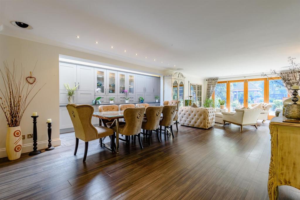 8482937-interior28.jpg