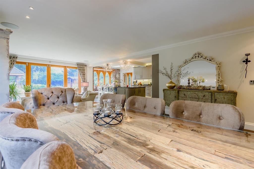 8482937-interior29.jpg