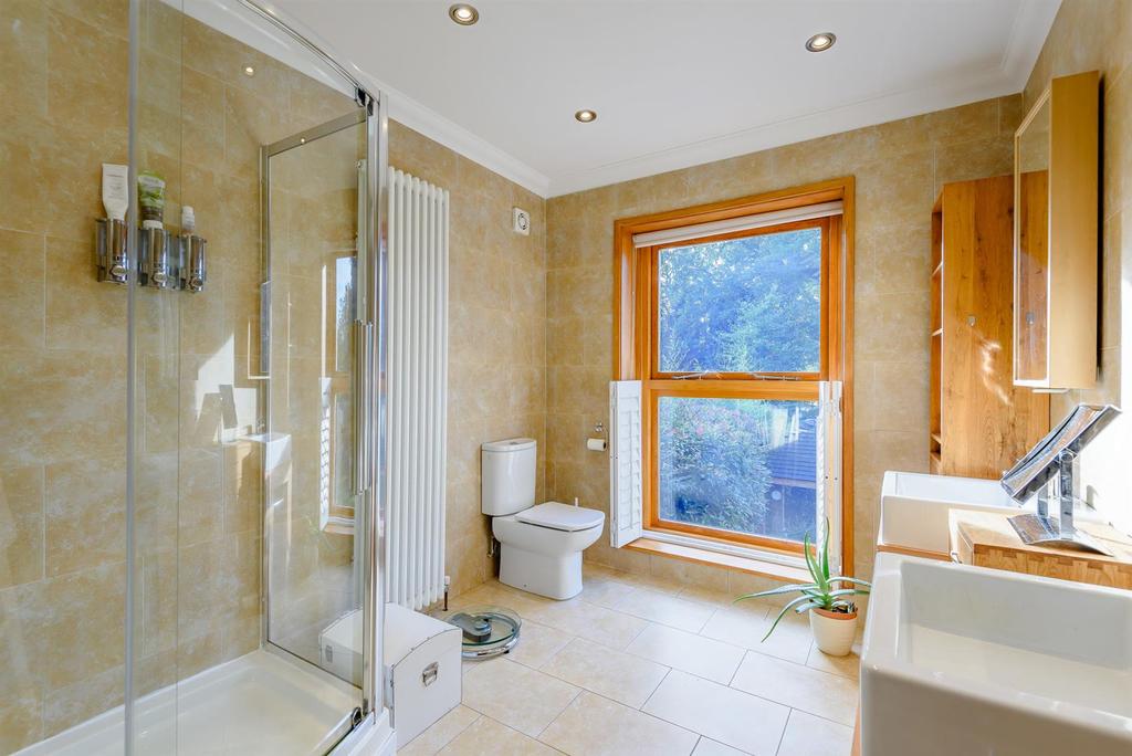 8482937-interior16.jpg
